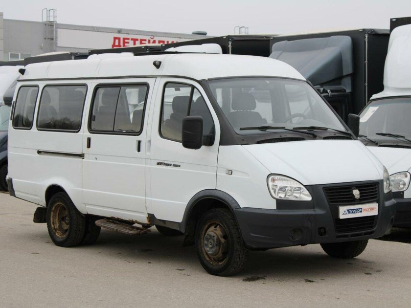 Микроавтобус газ 32213 газель