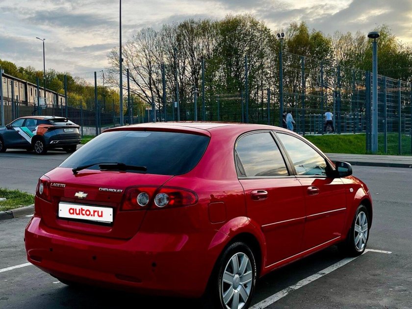 Chevrolet lacetti хэтчбек