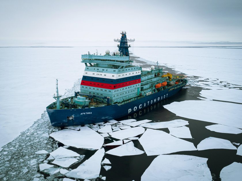 Сибирь ледокол 22220