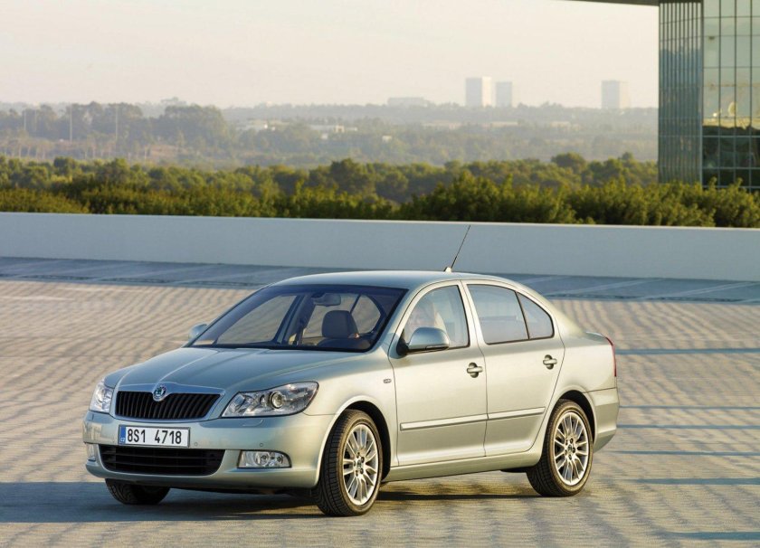 Шкода Октавия 2008