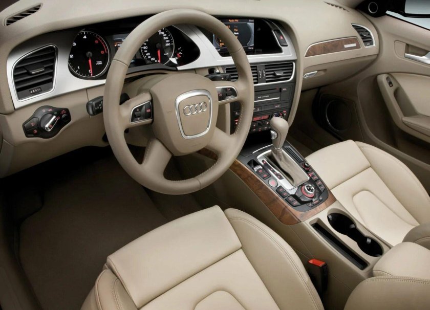 Ауди а 4 б 7 салон