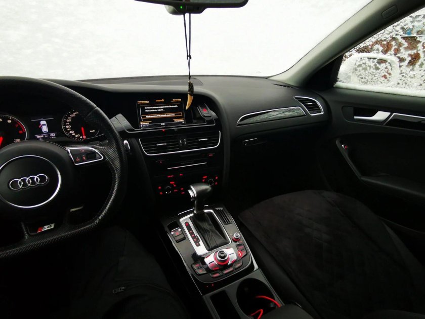 Ауди а4 b8 салон