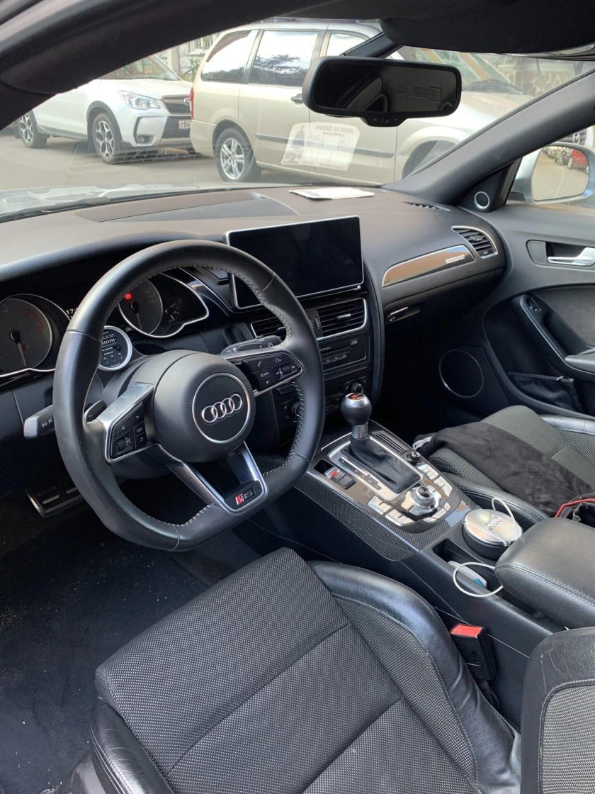 Audi a4 b8 Interior