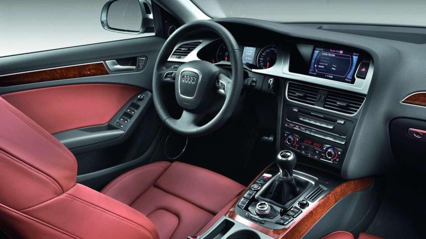 Ауди а4 салон