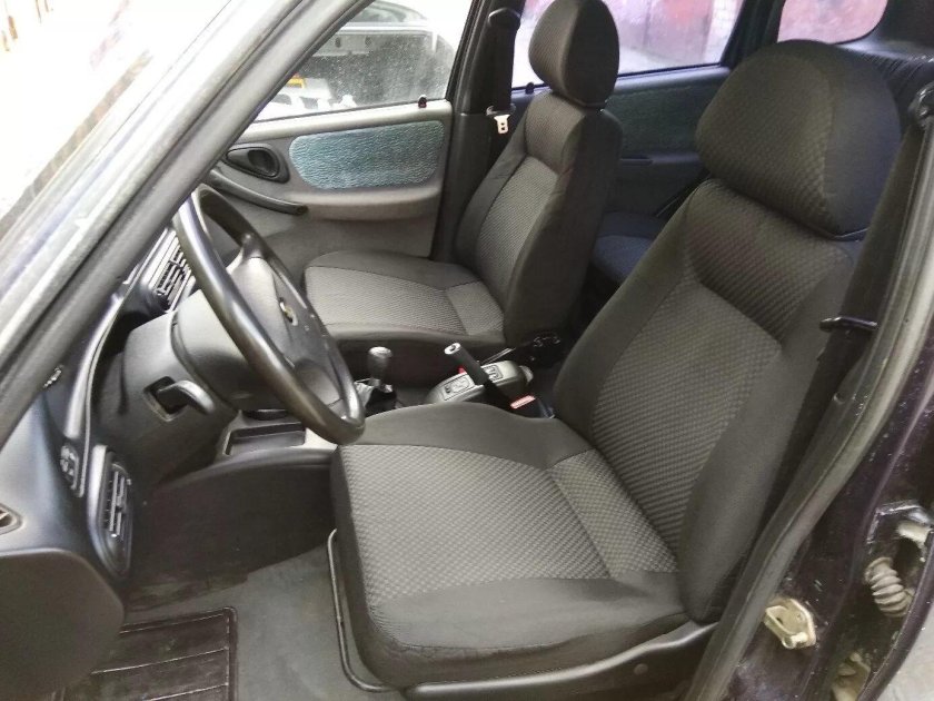 Шевроле Нива сиденья 2006