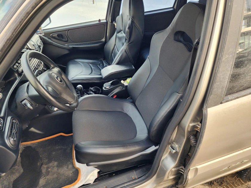 Нива шевроле 2016 передние сиденья