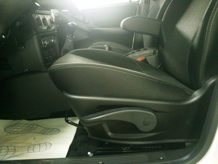 Чехлы шевроле нива