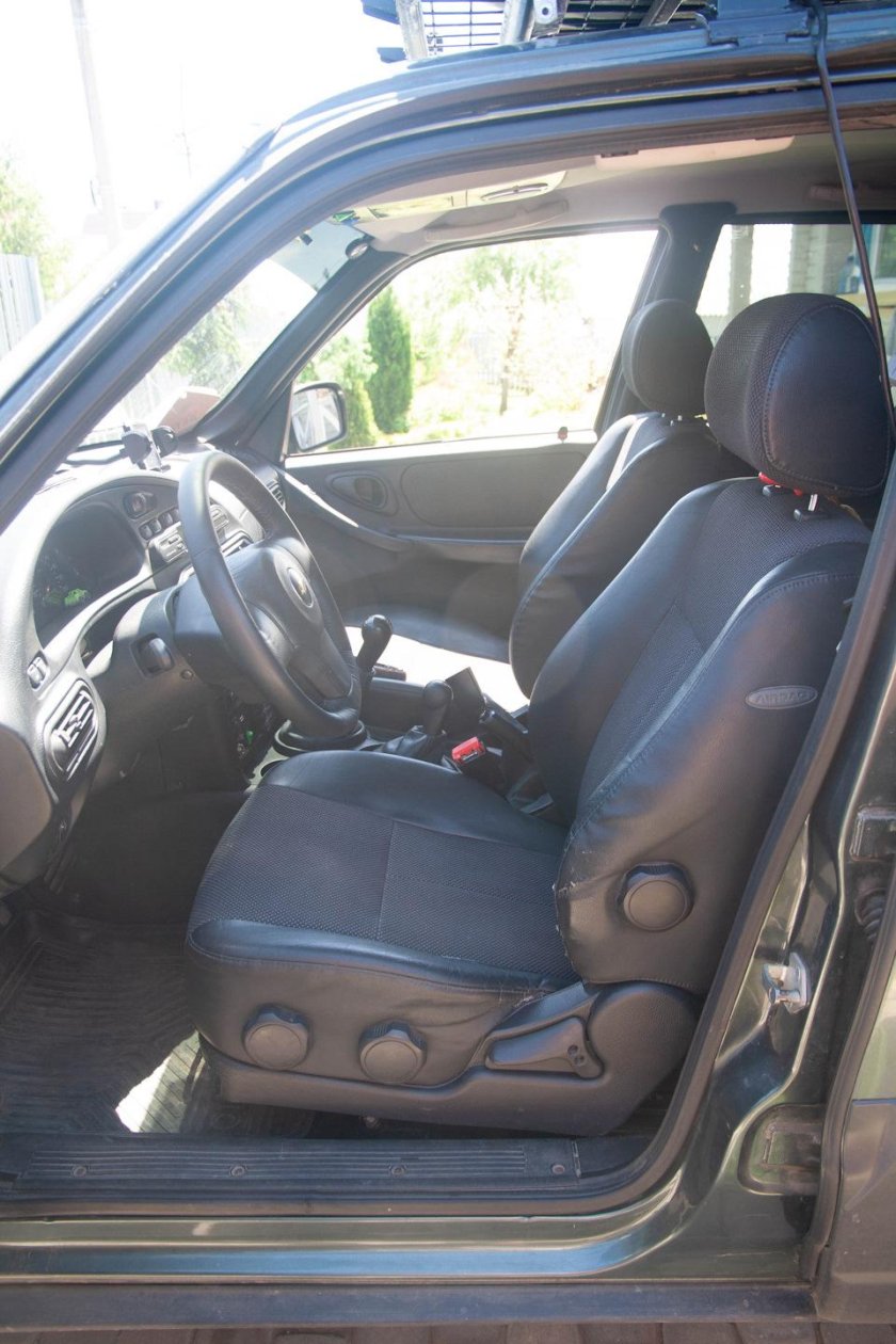 Шевроле Нива сиденья 2006