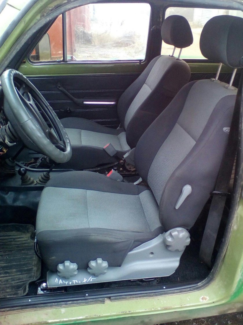 Шевроле Нива 2005 сиденья