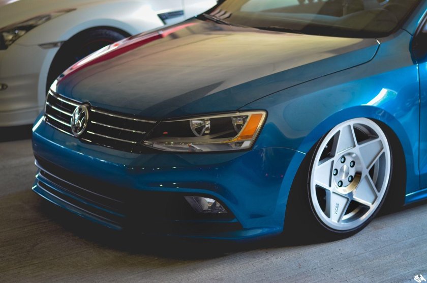 Синяя Джетта 6