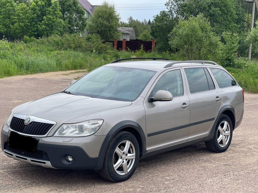 Skoda octavia scout 2012