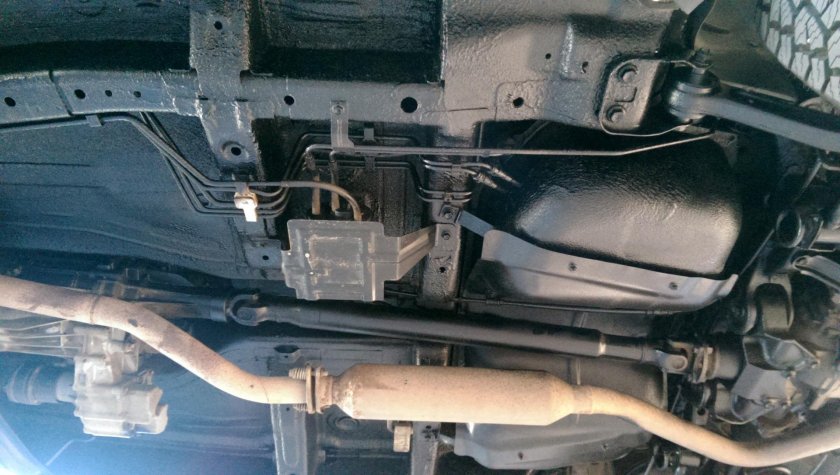 Suzuki Grand Vitara 2008 днище