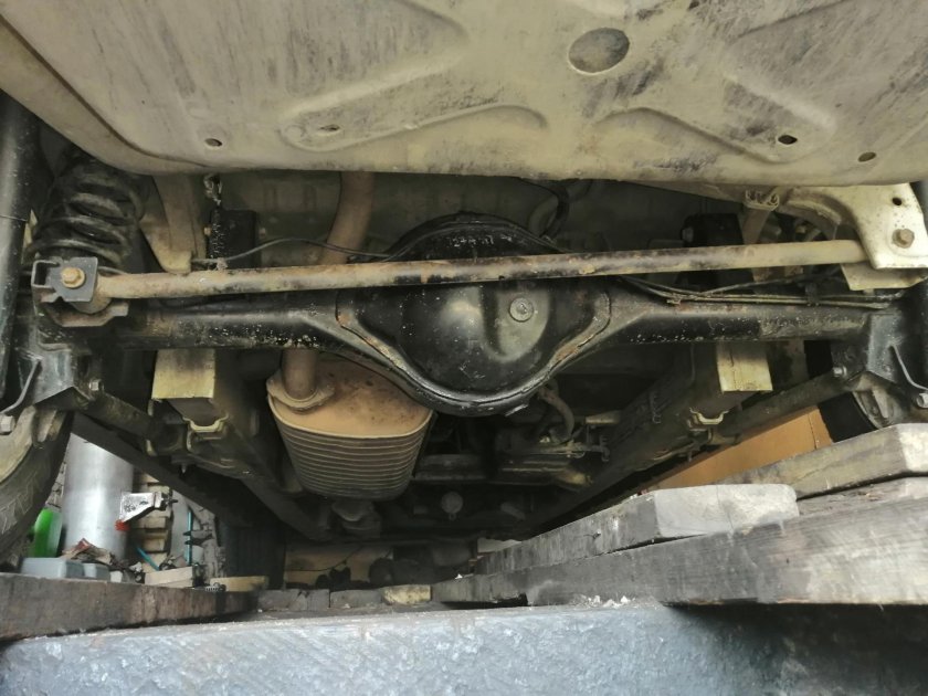 Гранд Витара 1999 снизу