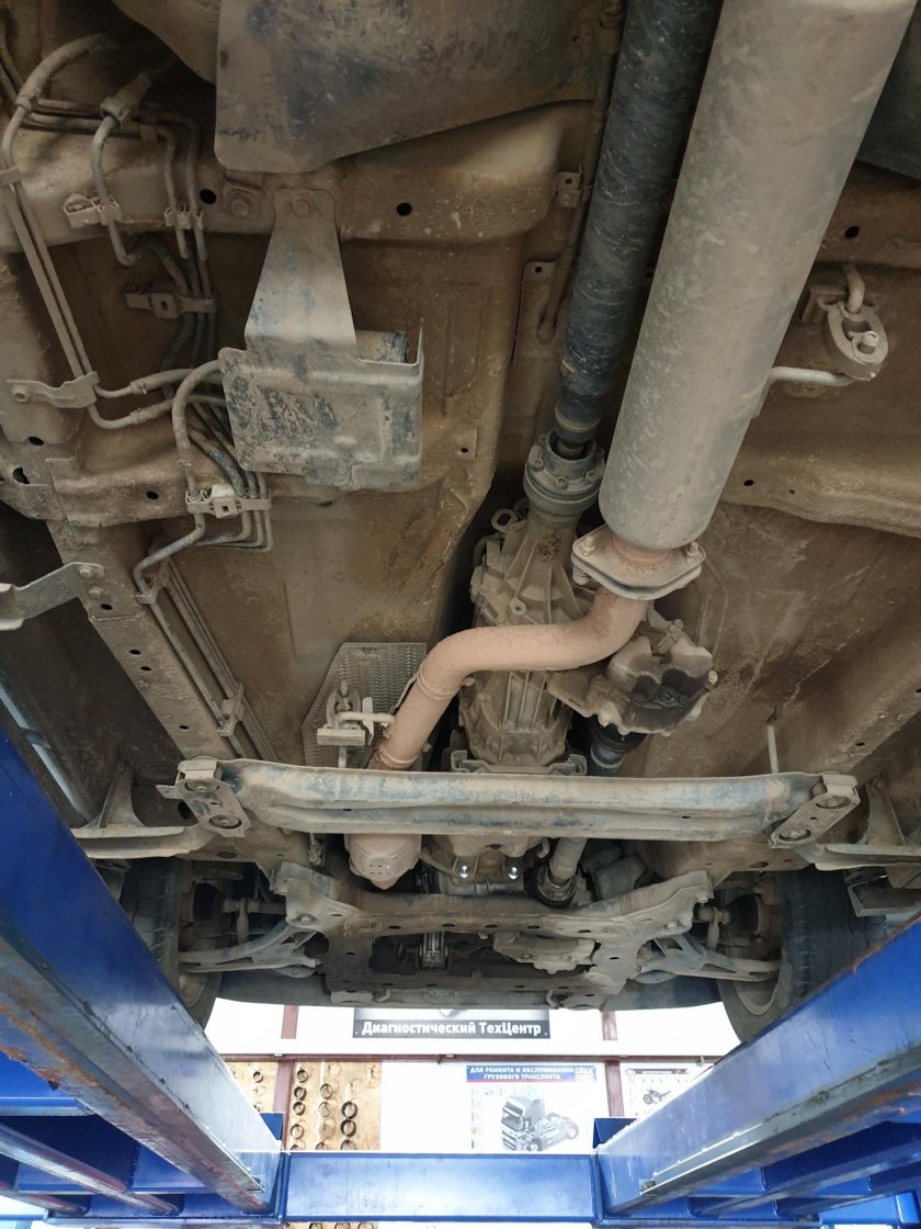 Днище Suzuki Grand Vitara