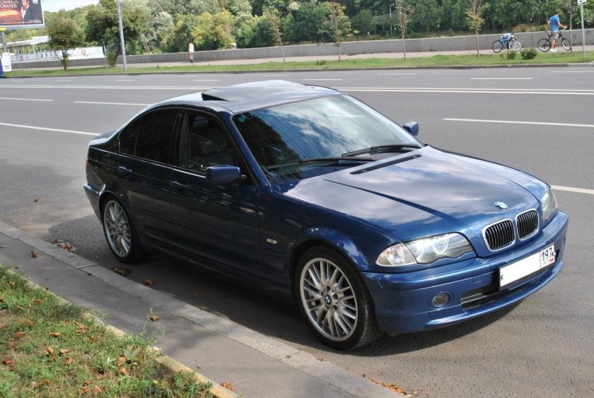 БМВ 3 е46 99 года