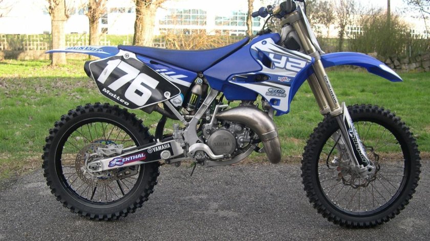 Yamaha YZ 125