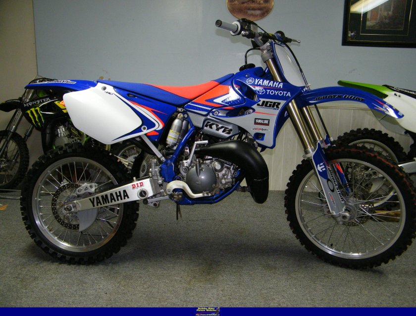 Yamaha YZ 125