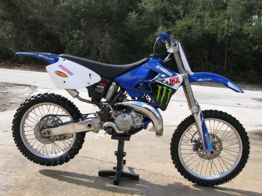 Yamaha YZ 125
