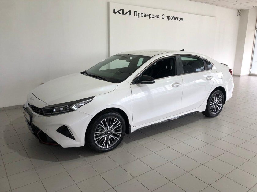 Киа Церато 2021 белая