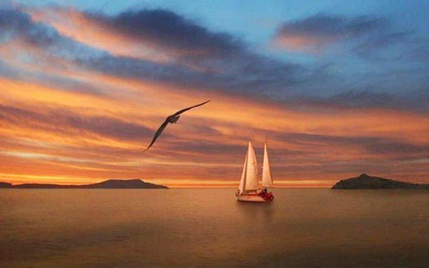 Закат над морем