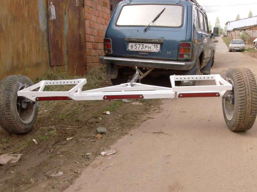 Прицеп эвакуатор па750