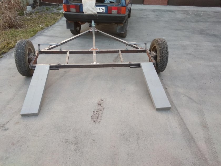 Прицеп подкат Багем