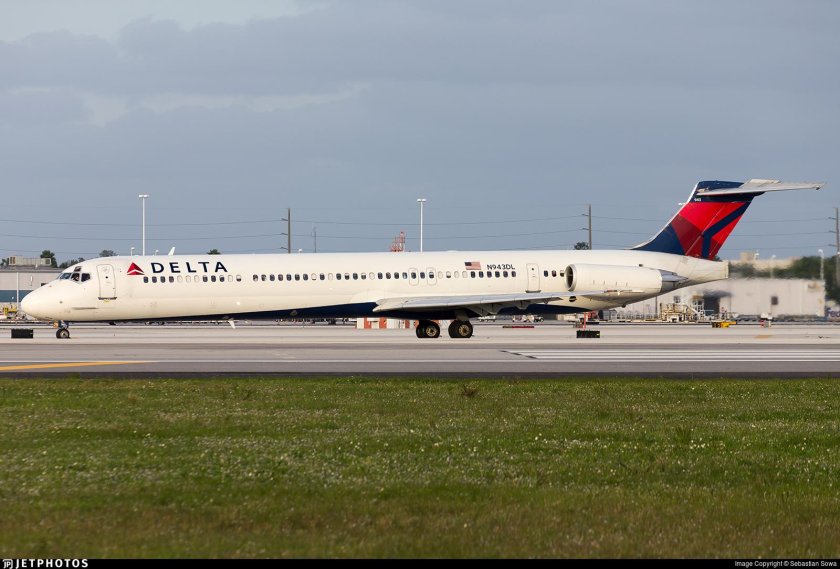 Mcdonnell douglas md 90