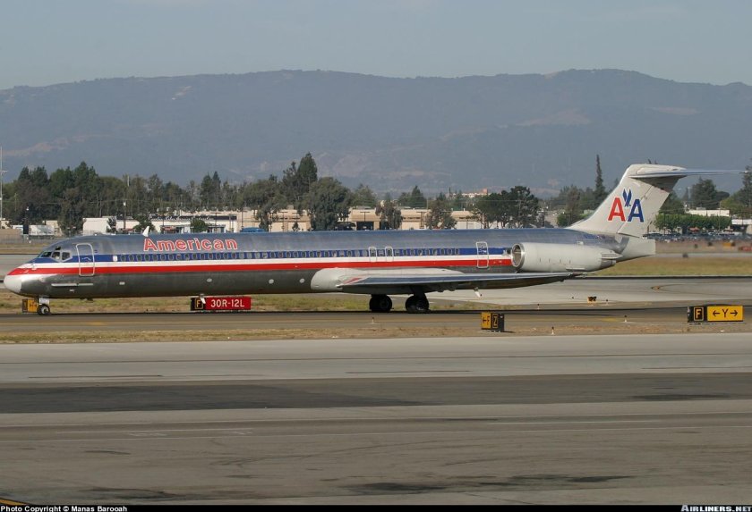 Mcdonnell douglas md-80