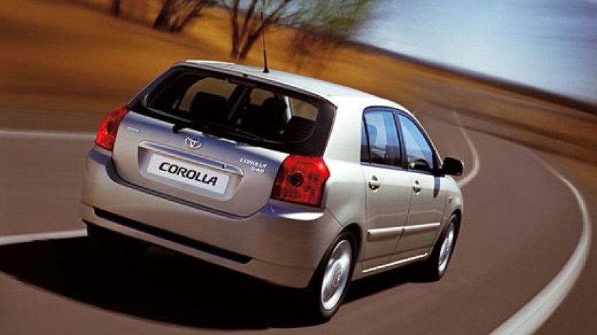 Тойота Королла 120 хэтчбек