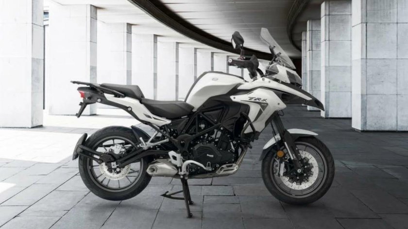 Мотоцикл Benelli Trk 502