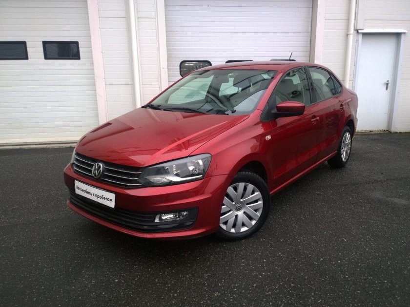 Фольксваген поло седан красный 2021