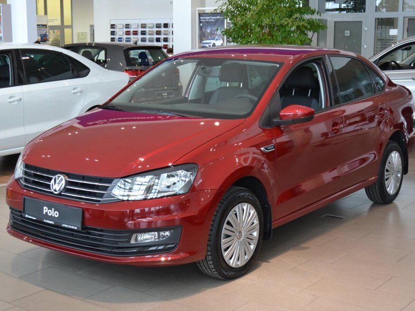 Фольксваген поло седан красный 2021