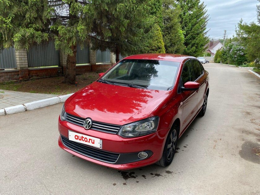 Volkswagen polo 2013 красный