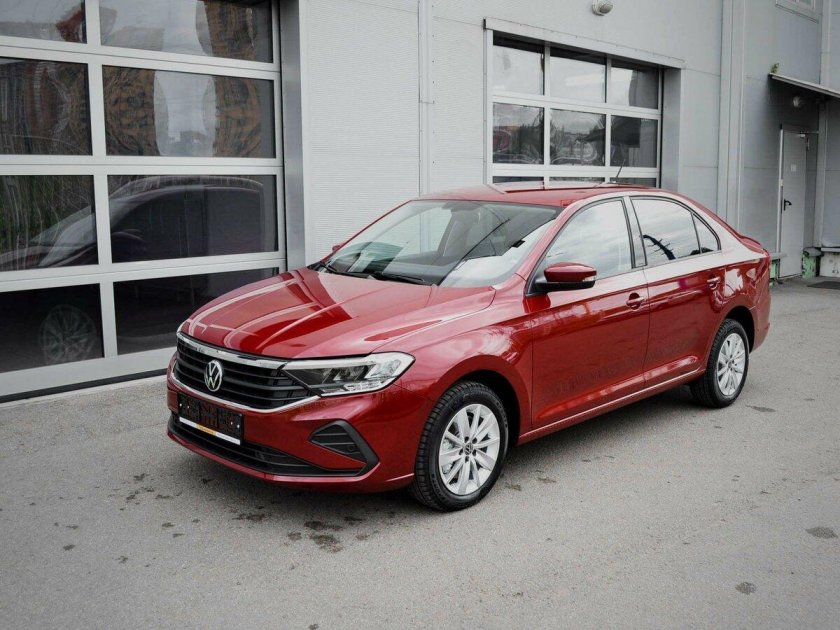 Фольксваген поло 2021 красный