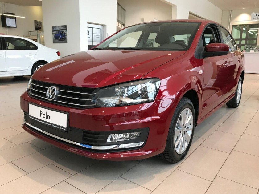 Фольксваген поло бордовая 2013г