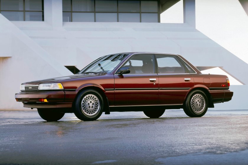 Toyota Camry 1986