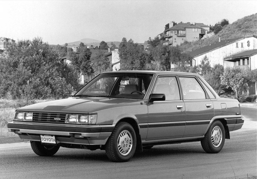 Toyota Camry 1983