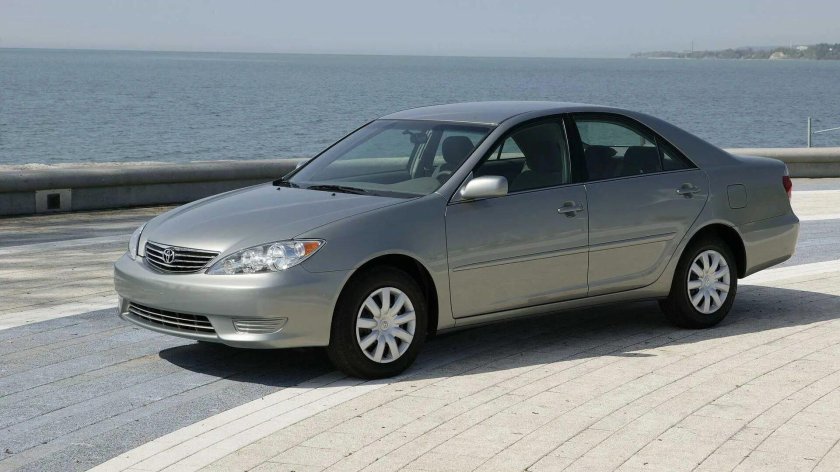 Toyota Camry 2002 2.4