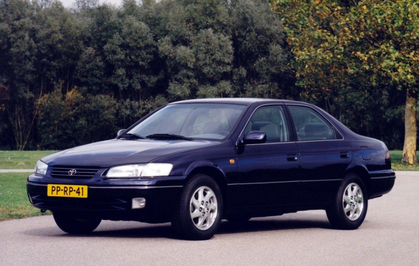 Toyota Camry sxv20