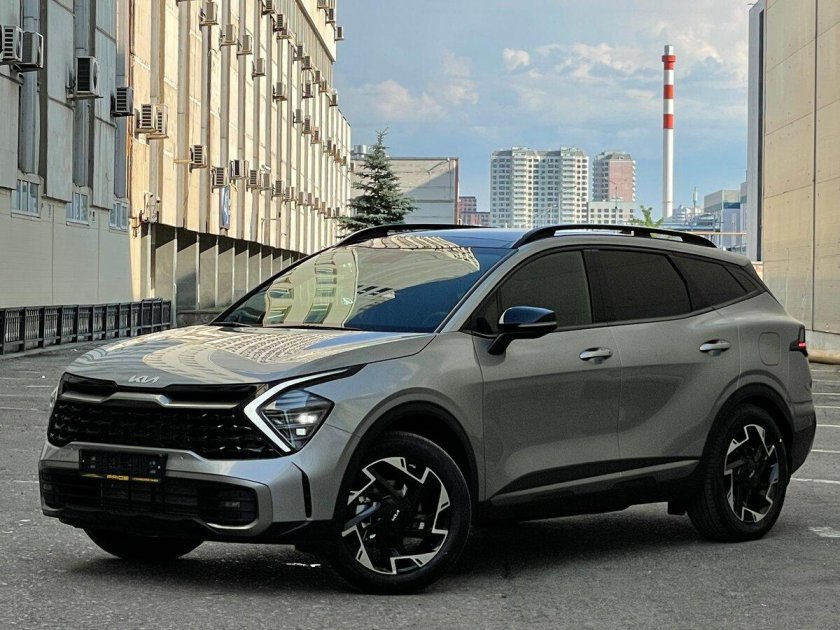 Kia Sportage 2022 хаки