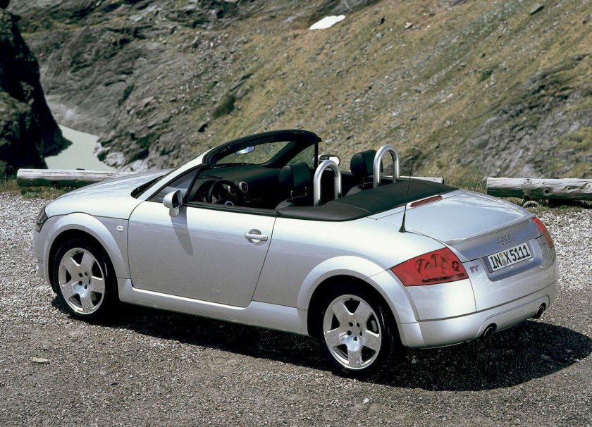 Ауди ТТ 1.8 2000