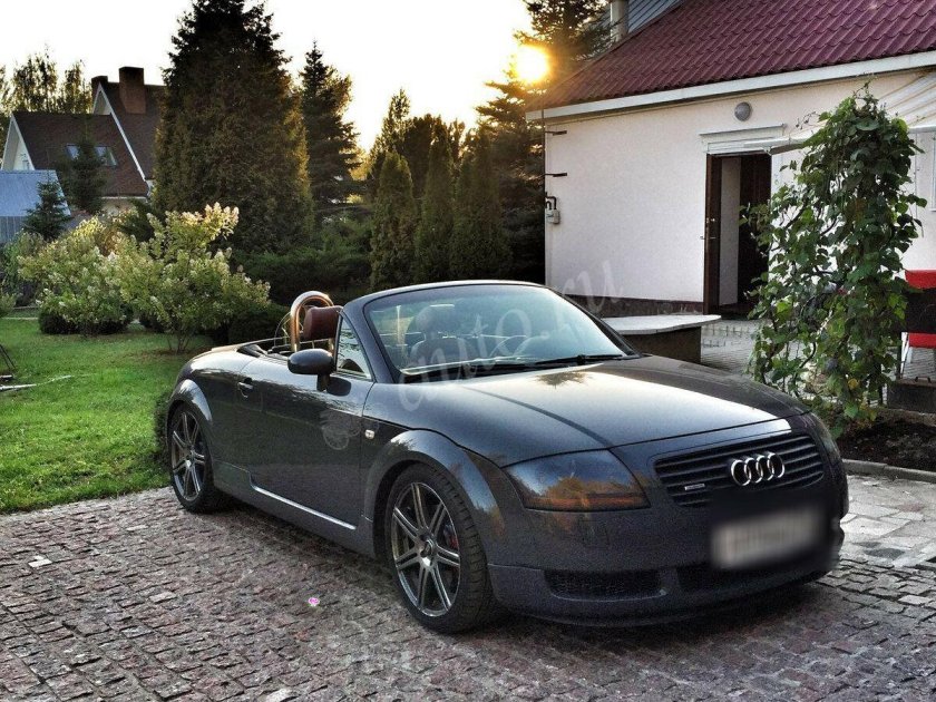 Audi TT кабриолет 2000