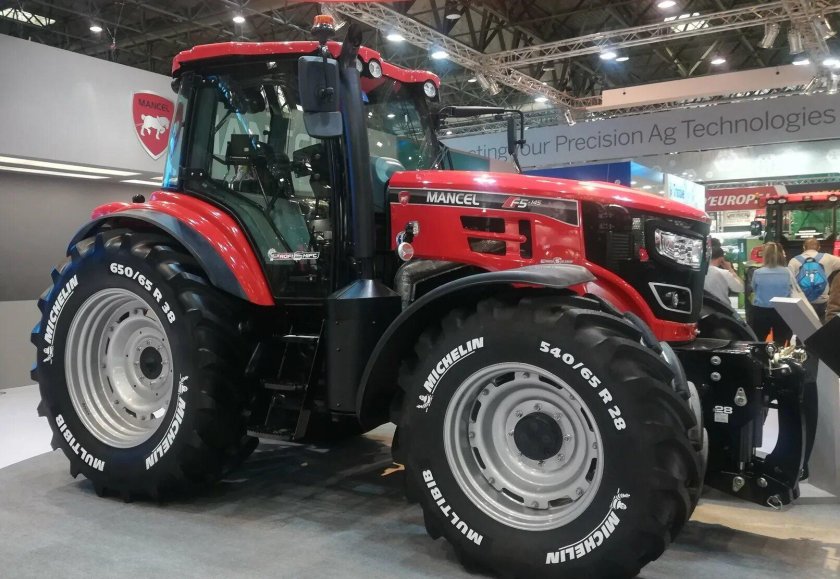 Трактор Юто 1304