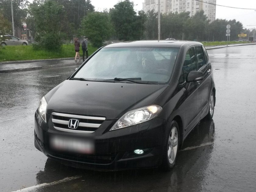 Honda fr-v 2004 – 2009