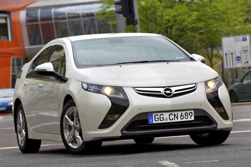 Opel Ampera 1