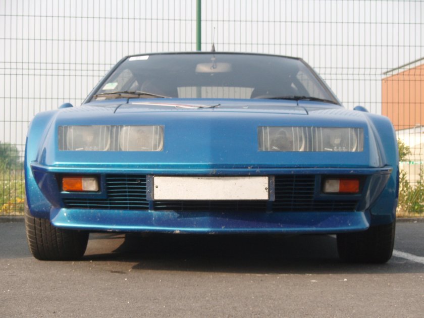Рено Alpine a310