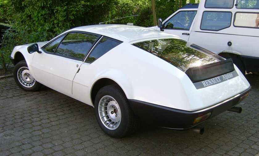 Renault Alpine a310