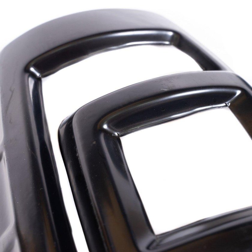 Накладки на задние фонари Шевроле Нива 2123