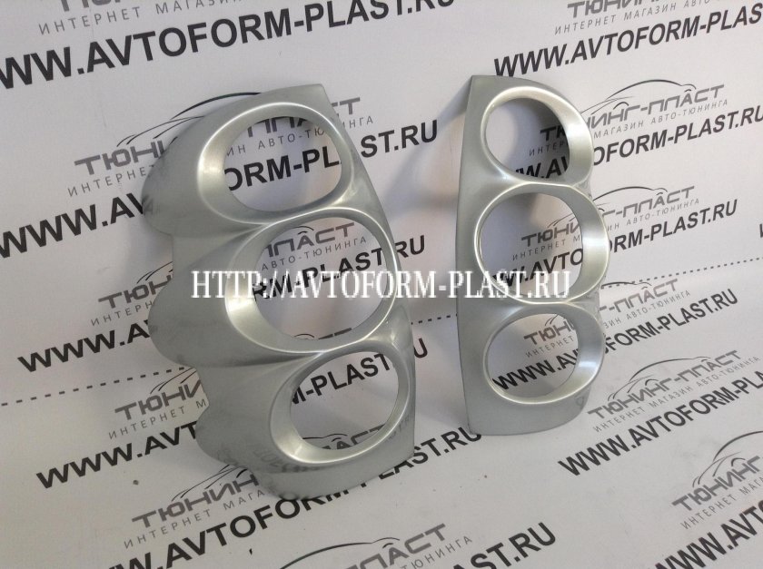 Накладки на задние фонари Шевроле Нива 2123