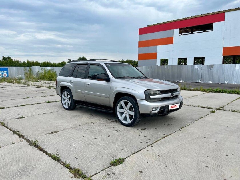 Chevrolet trailblazer 2005 года